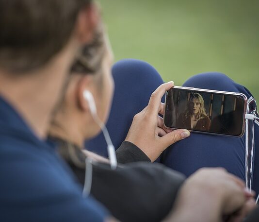 Czy YouTube na Xbox 360 jest za darmo?