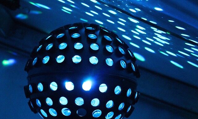 Czym się różni taniec użytkowy od towarzyskiego?