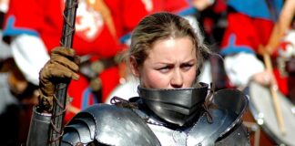 Jakiej broni używa się w szermierce?