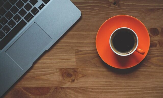 Jaki materiał na stół bilardowy?